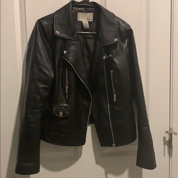 Black jacket - Picture 1 of 4